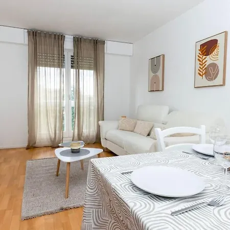 Le P'Tit Lorry Apartment Metz Exterior photo